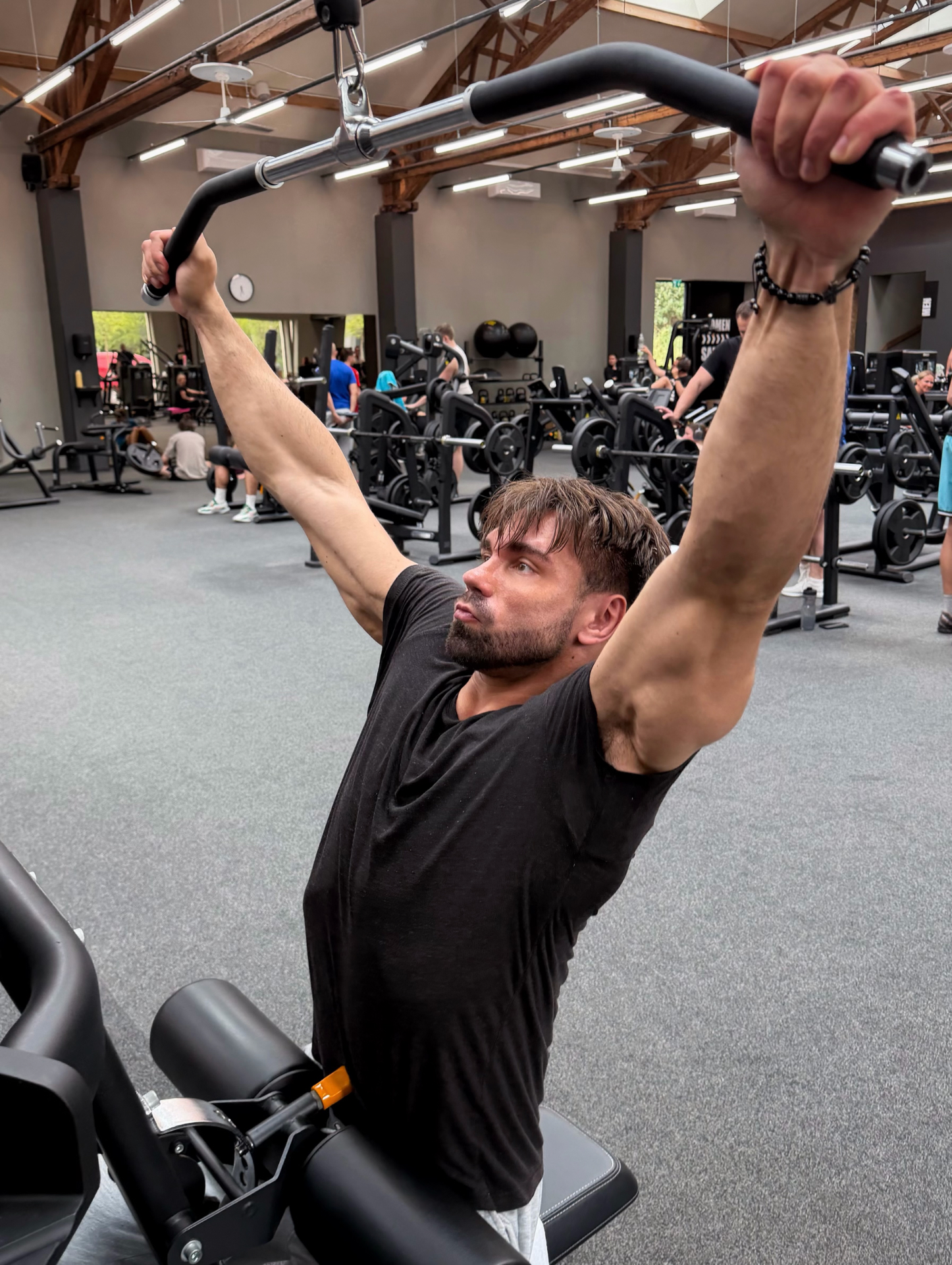 Patrik Dudáš při tréninku v Max Fitness Praha